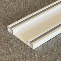 Garnišna - aluminijumska dvokanalna 7cm bela
